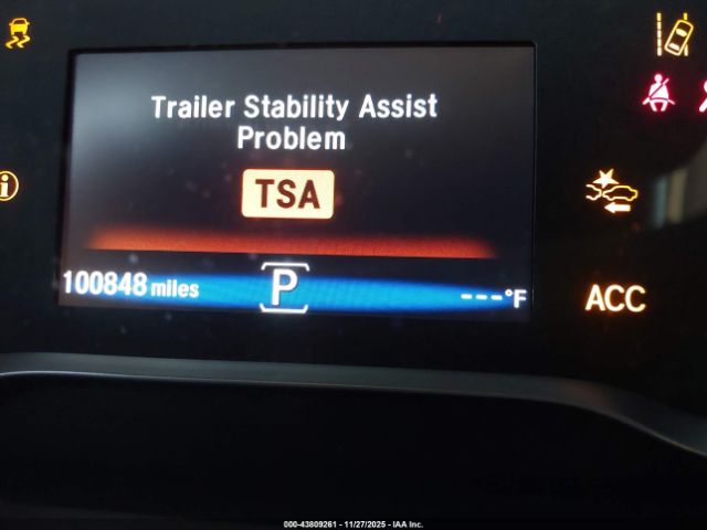 Honda Pilot Touring Image 16