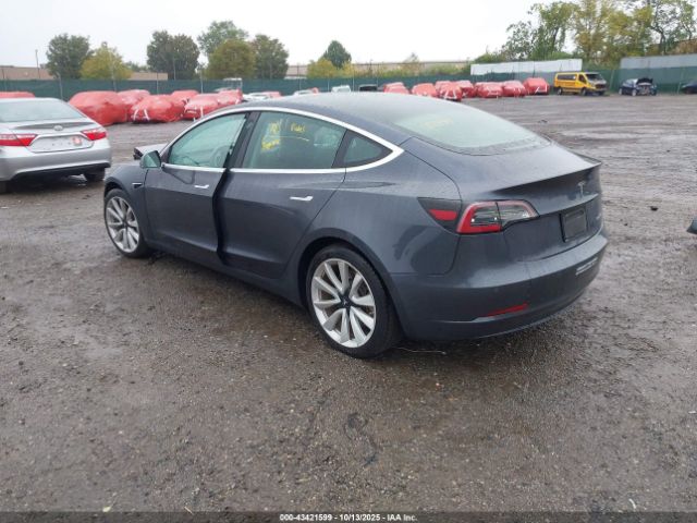 Tesla Model 3 Performance Dual Motor All-wheel Drive Image 2