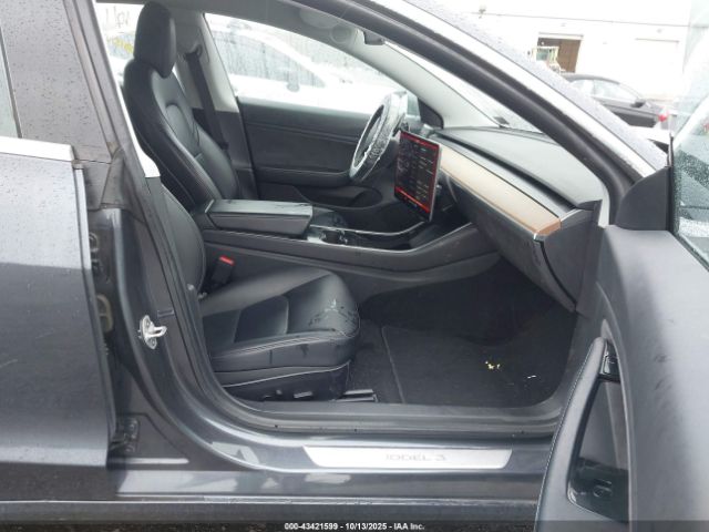 Tesla Model 3 Performance Dual Motor All-wheel Drive Image 4