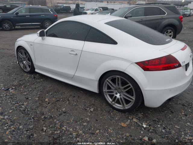 Audi TT 2.0t Prestige Image 4