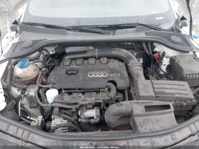 Audi TT 2.0t Prestige Image 11