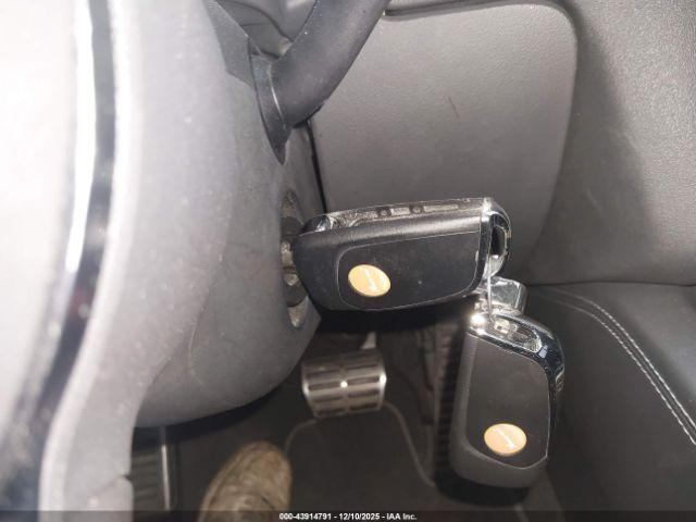 Audi TT 2.0t Prestige Image 7