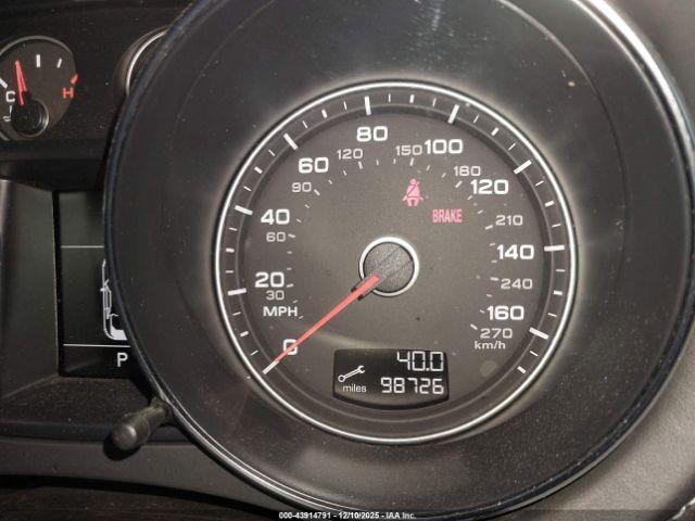 Audi TT 2.0t Prestige Image 16