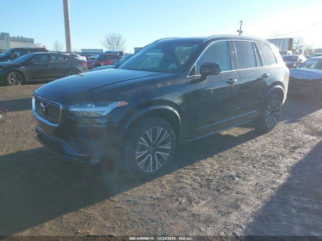 Volvo XC90 T6 Momentum 6 Passenger Image 10