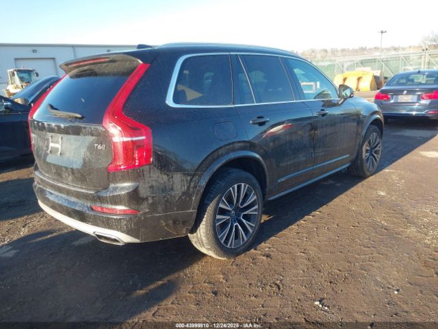 Volvo XC90 T6 Momentum 6 Passenger Image 11