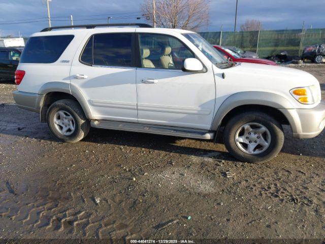  Salvage Toyota Sequoia