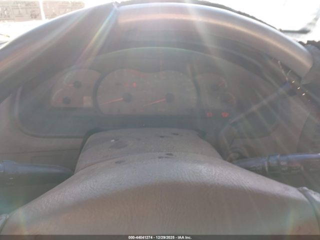 Toyota Sequoia Sr5 V8 Image 3