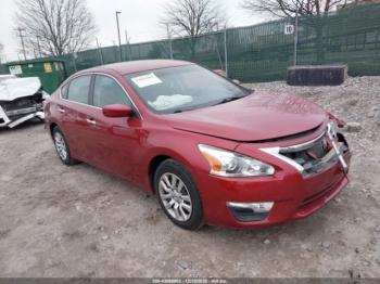  Salvage Nissan Altima