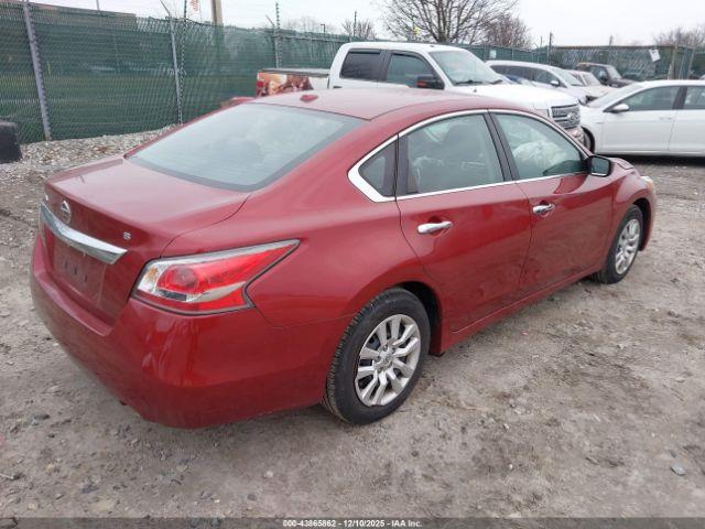 Nissan Altima Image 3