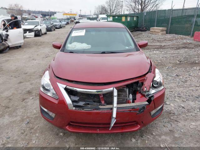 Nissan Altima Image 4