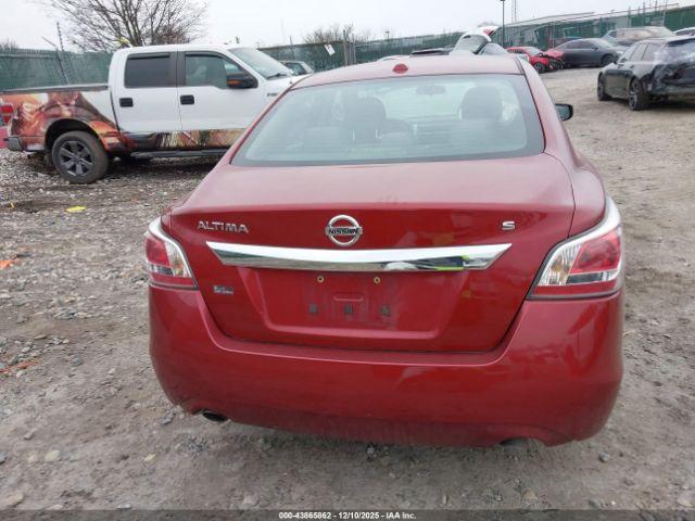 Nissan Altima Image 2