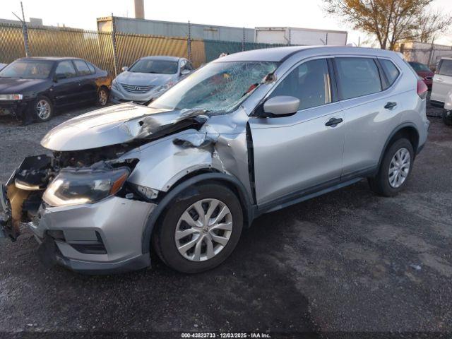 Nissan Rogue S Image 7