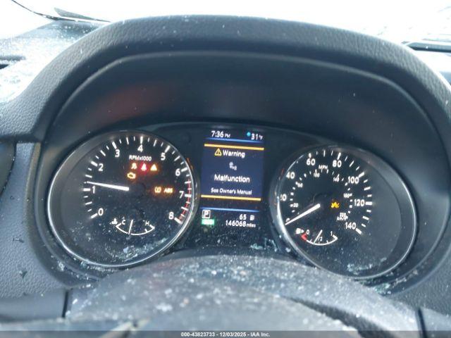 Nissan Rogue S Image 10