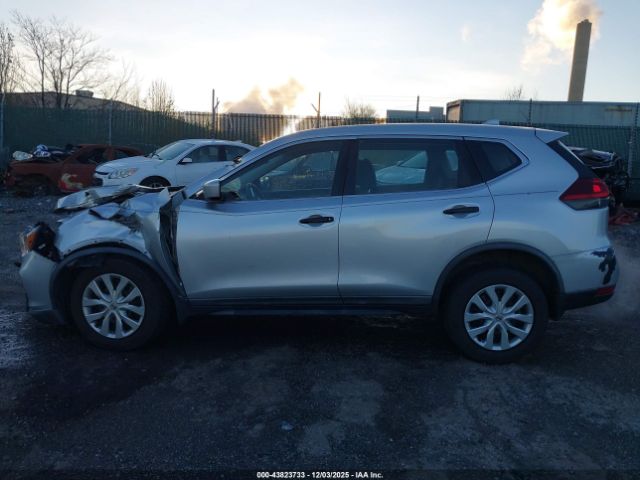 Nissan Rogue S Image 14