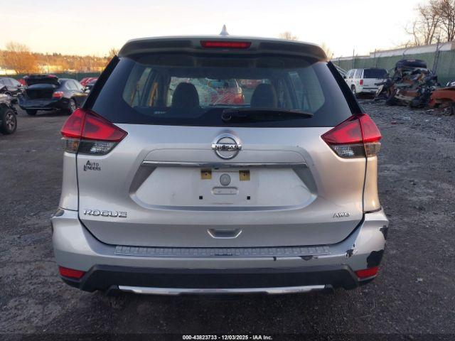 Nissan Rogue S Image 4