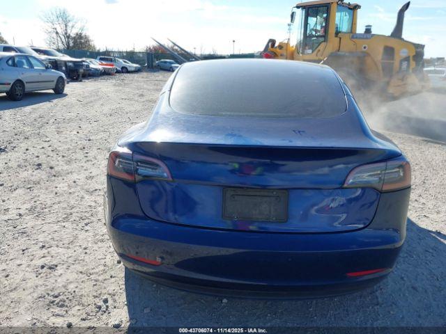 Tesla Model 3 Rear-wheel Drive Image 13