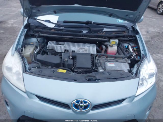 Toyota Prius Three Image 7