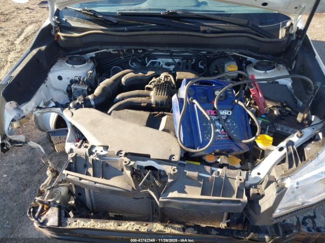 Subaru Forester 2.5i Image 10