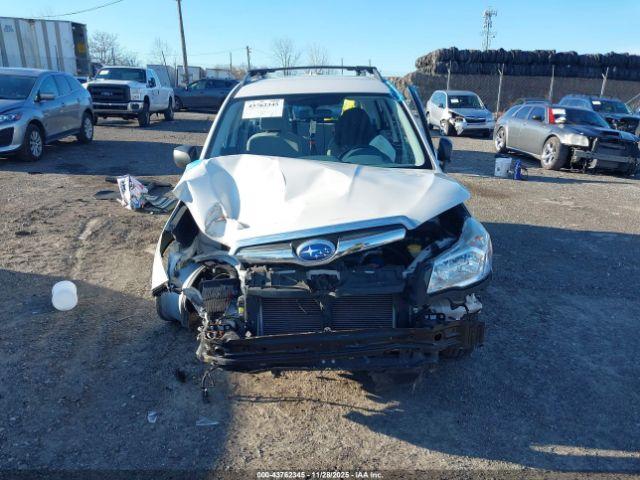 Subaru Forester 2.5i Image 12