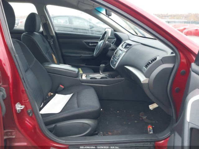 Nissan Altima 2.5 S Image 2