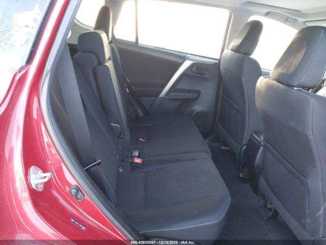 Toyota RAV4 Xle Image 8