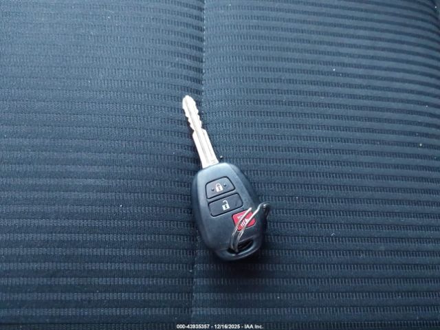 Toyota RAV4 Xle Image 11