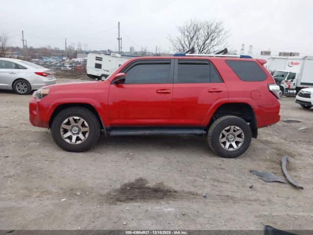 Toyota 4Runner Trail Image 11