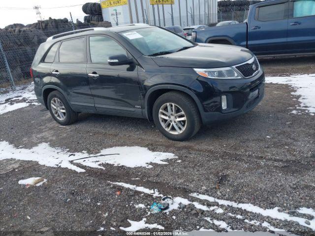  Salvage Kia Sorento