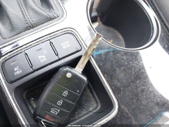 Kia Sorento Lx V6 Image 11