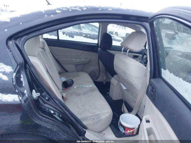 Subaru Impreza 2.0i Image 9