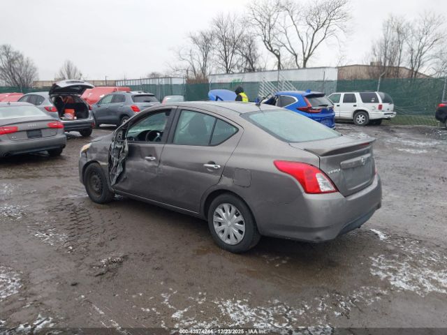 Nissan Versa 1.6 Sv Image 8