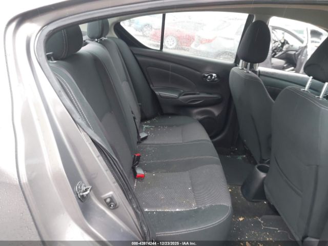 Nissan Versa 1.6 Sv Image 10