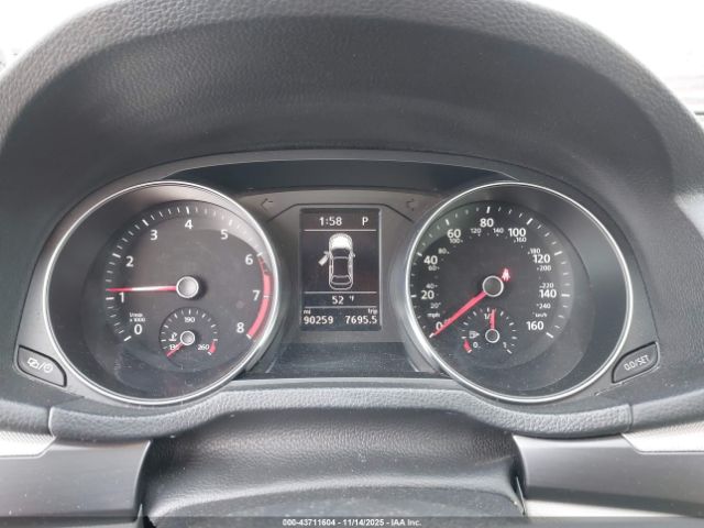 Volkswagen Passat Image 12