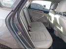 Volkswagen Passat Image 8