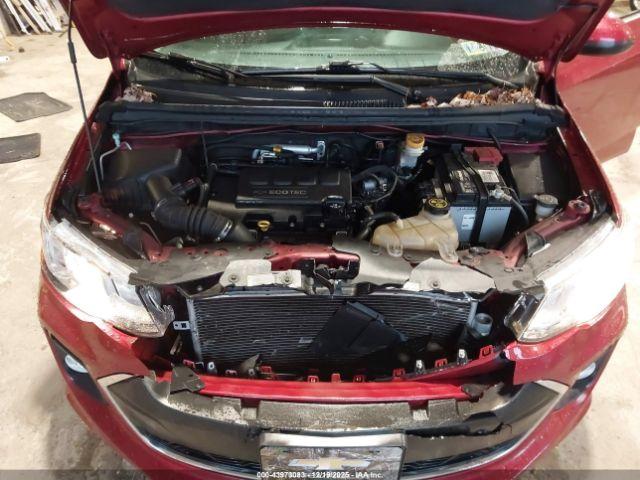 Chevrolet Sonic Lt Auto Image 16