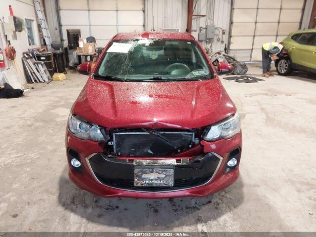 Chevrolet Sonic Lt Auto Image 14