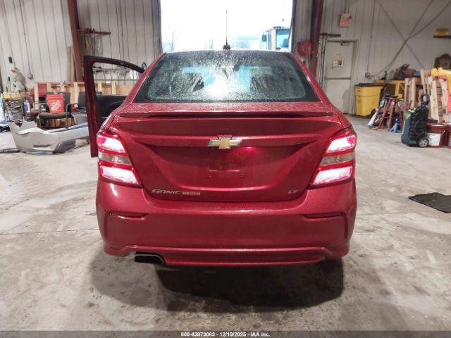 Chevrolet Sonic Lt Auto Image 15