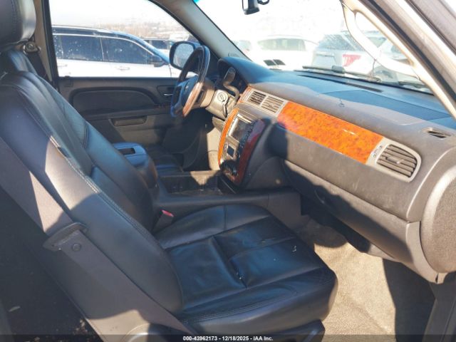 Chevrolet Tahoe Lt Image 12