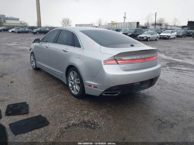 Lincoln MKZ Hybrid Image 3