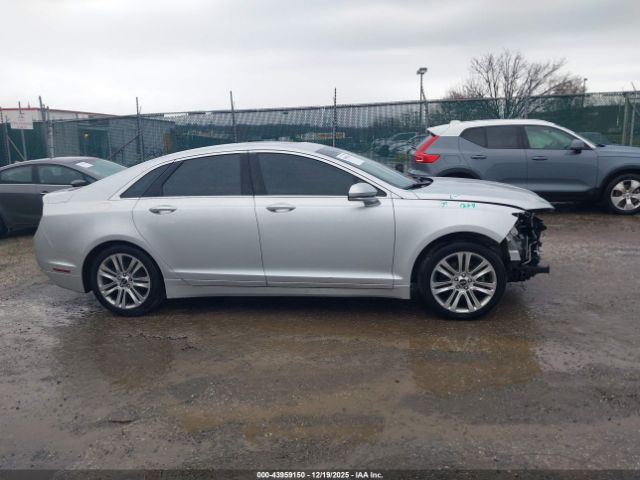 Lincoln MKZ Hybrid Image 11