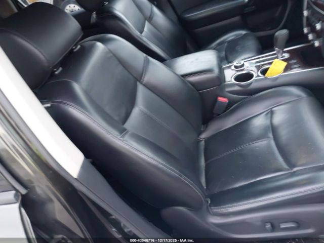 Nissan Pathfinder Sl Image 11