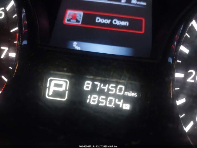 Nissan Pathfinder Sl Image 12