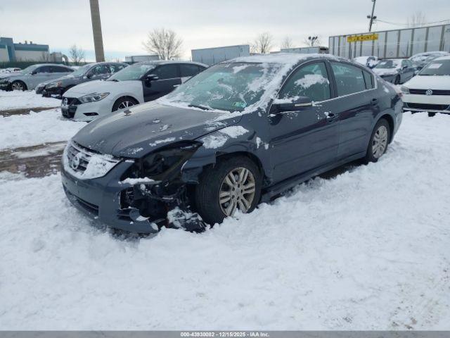 Nissan Altima 2.5 S Image 10