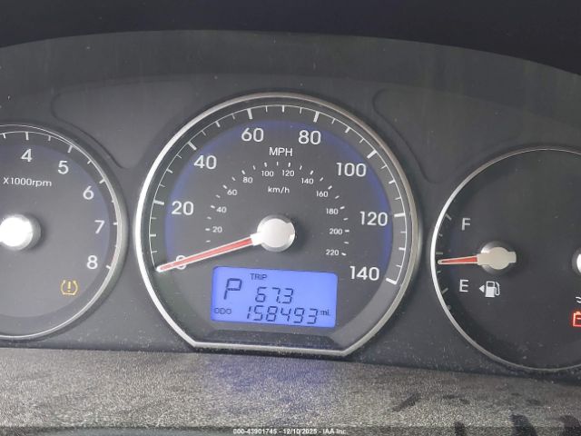 Hyundai SANTA FE Limited V6 Image 13