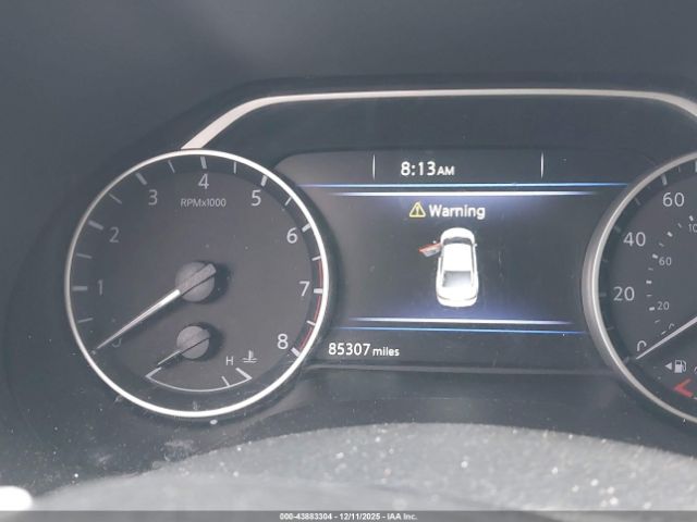 Nissan Maxima Image 11