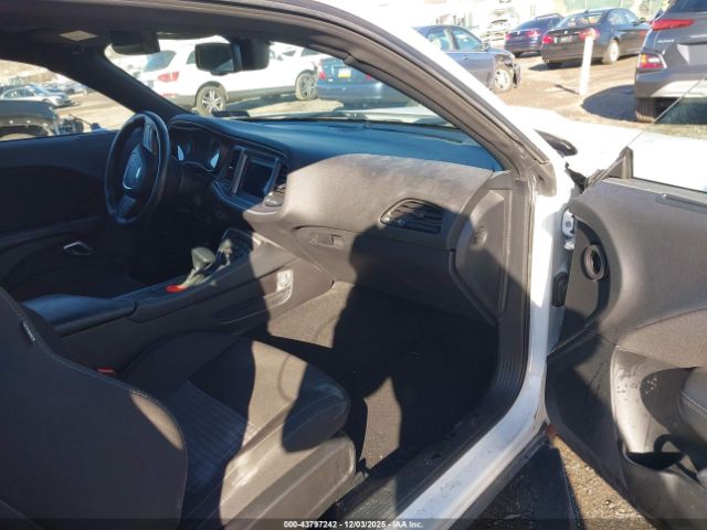 Dodge Challenger Image 5