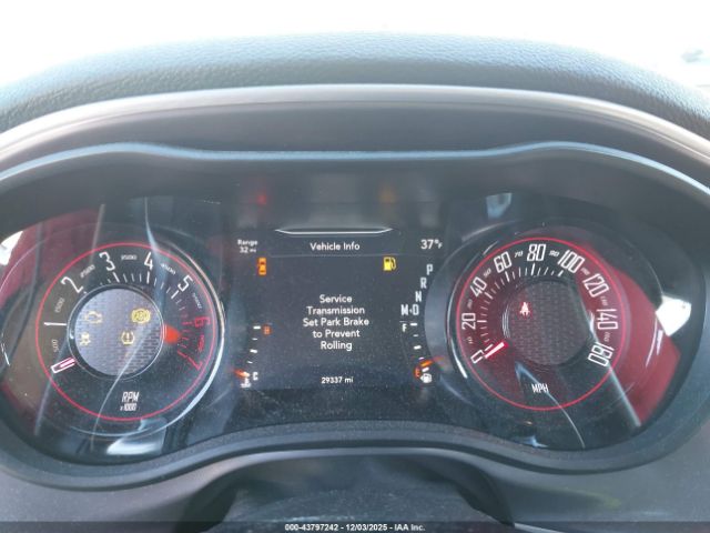 Dodge Challenger Image 6