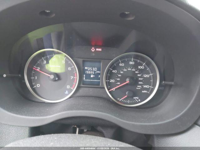 Subaru Impreza 2.0i Image 8