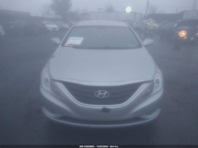 Hyundai SONATA Gls Image 7