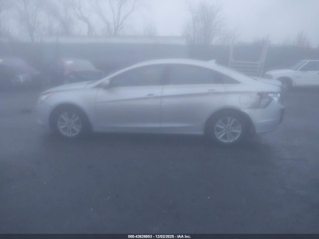 Hyundai SONATA Gls Image 14